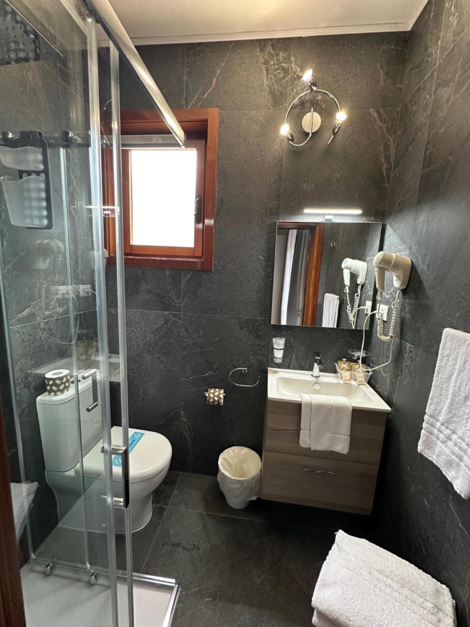 Hotel Moreri Grado Extérieur photo