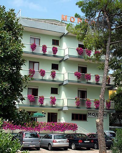 Hotel Moreri Grado Extérieur photo