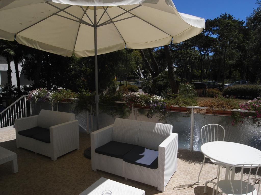 Hotel Moreri Grado Extérieur photo