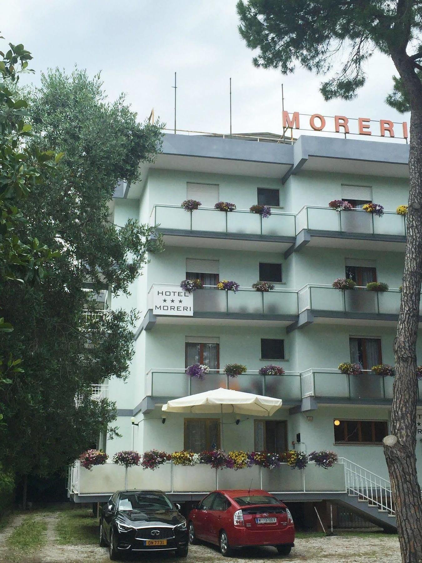 Hotel Moreri Grado Extérieur photo