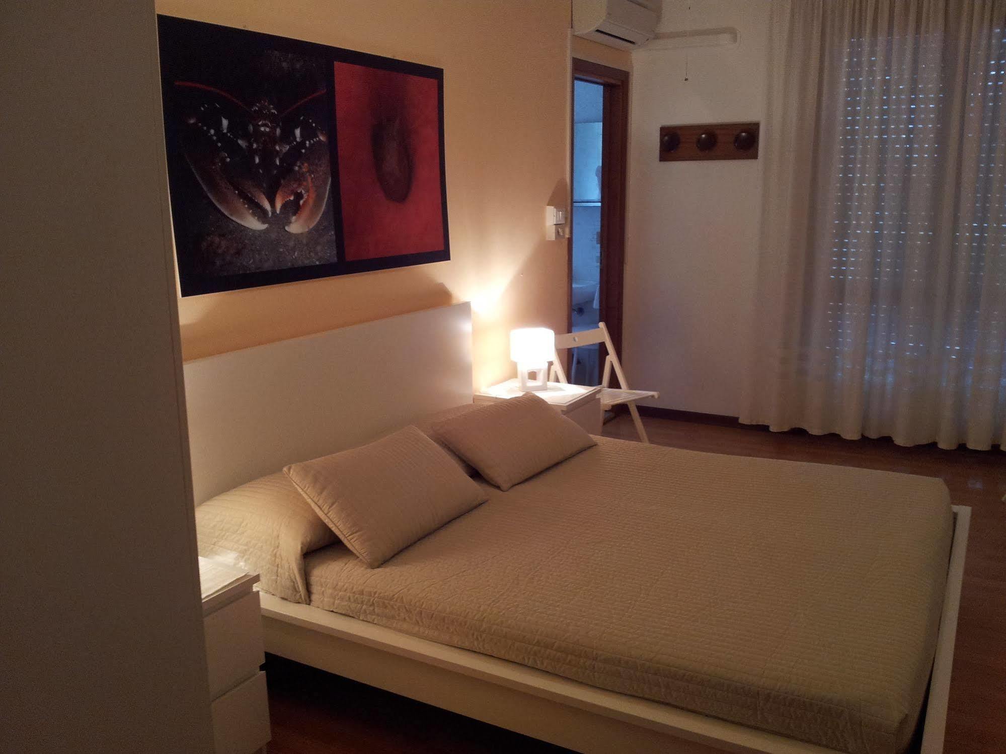 Hotel Moreri Grado Extérieur photo