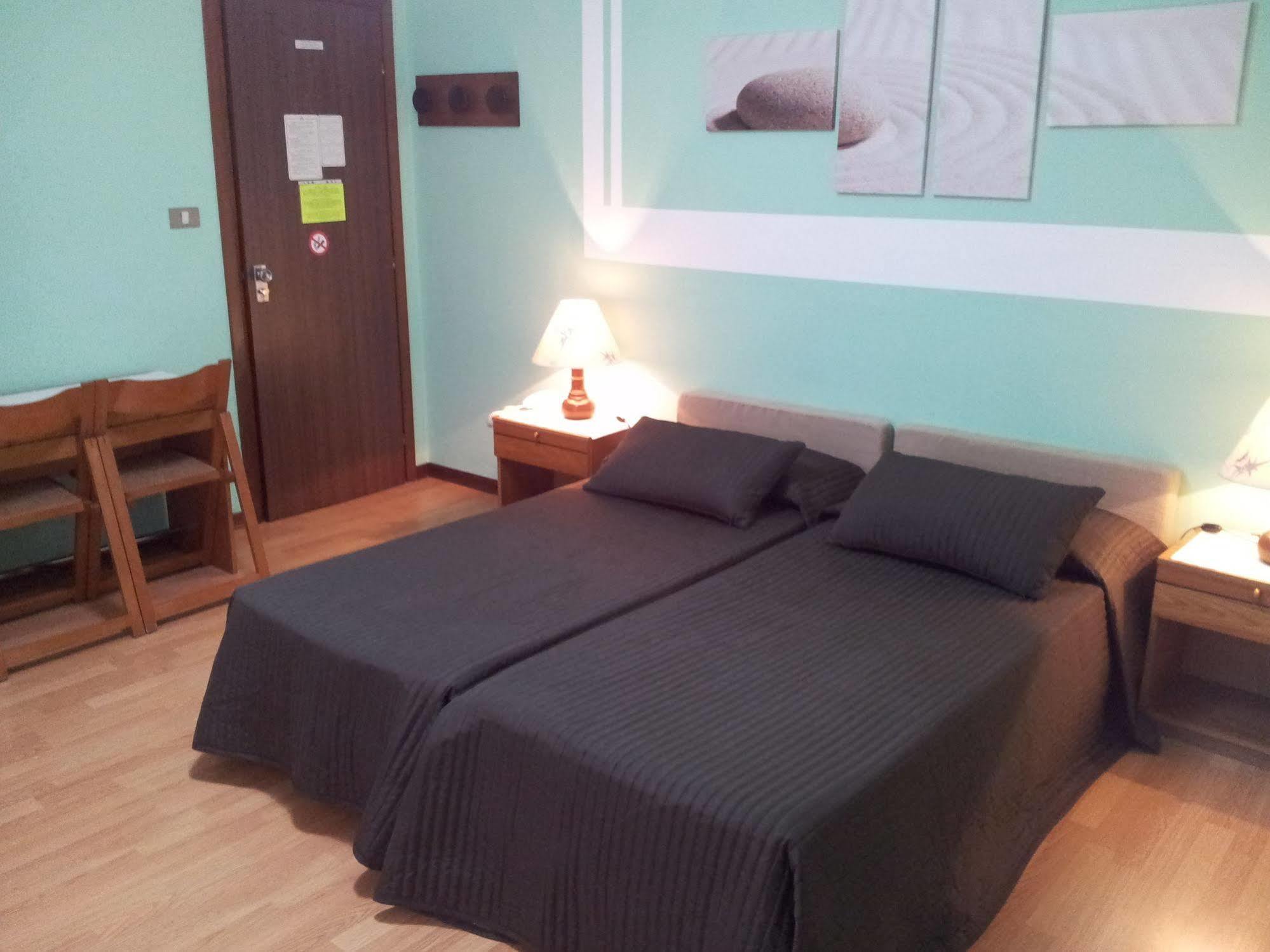 Hotel Moreri Grado Extérieur photo